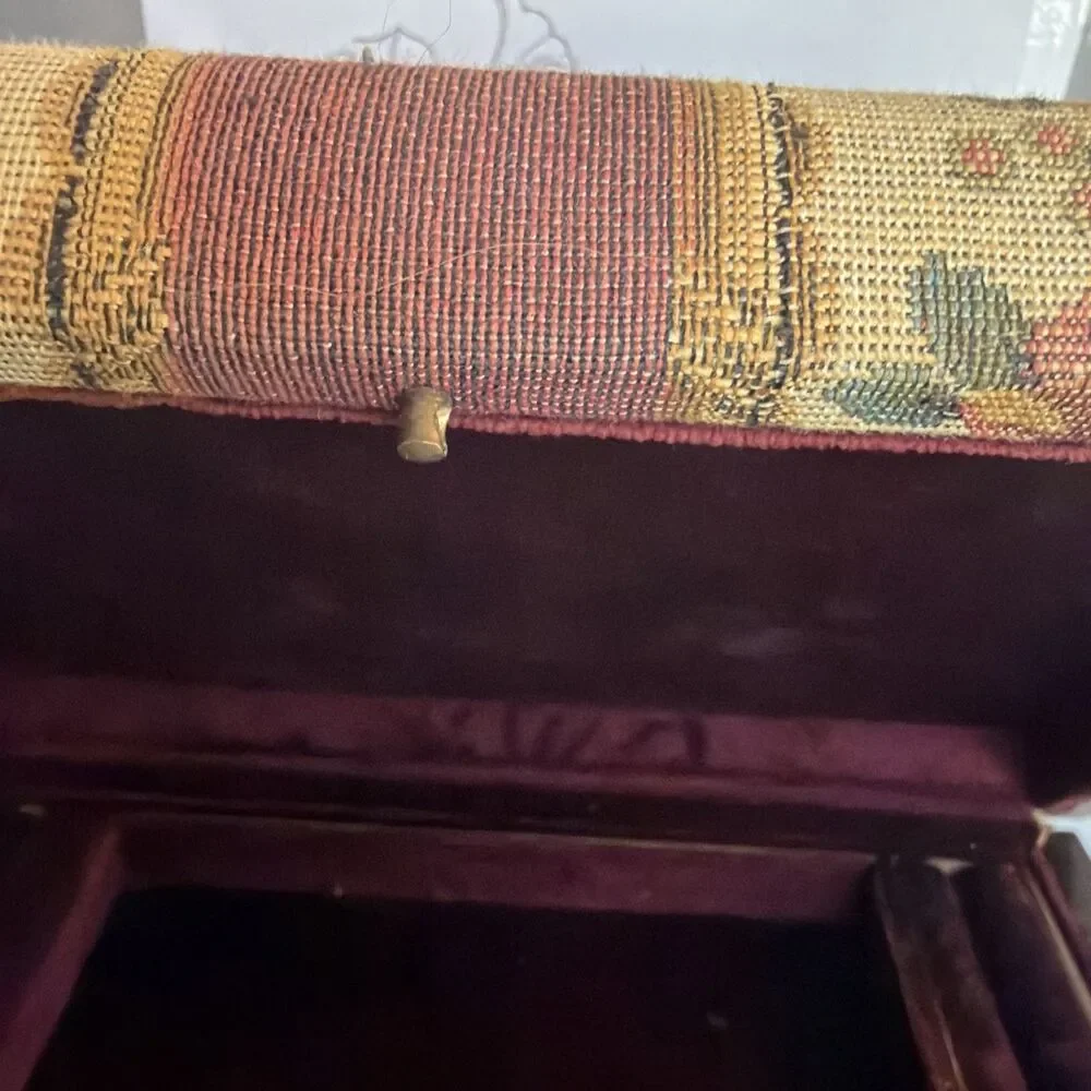 Vtg Floral Tapestry Jewelry Chest Box Stone & Thomas 80’s Velvet Lined Italy